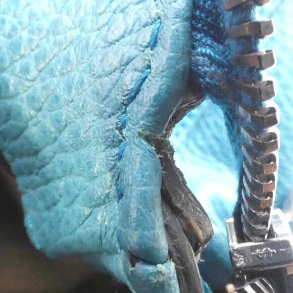 GUCCI Authentic Bag - Picture 9 of 9